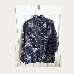 Fizz Long Sleeve Button Down Shirt Size M